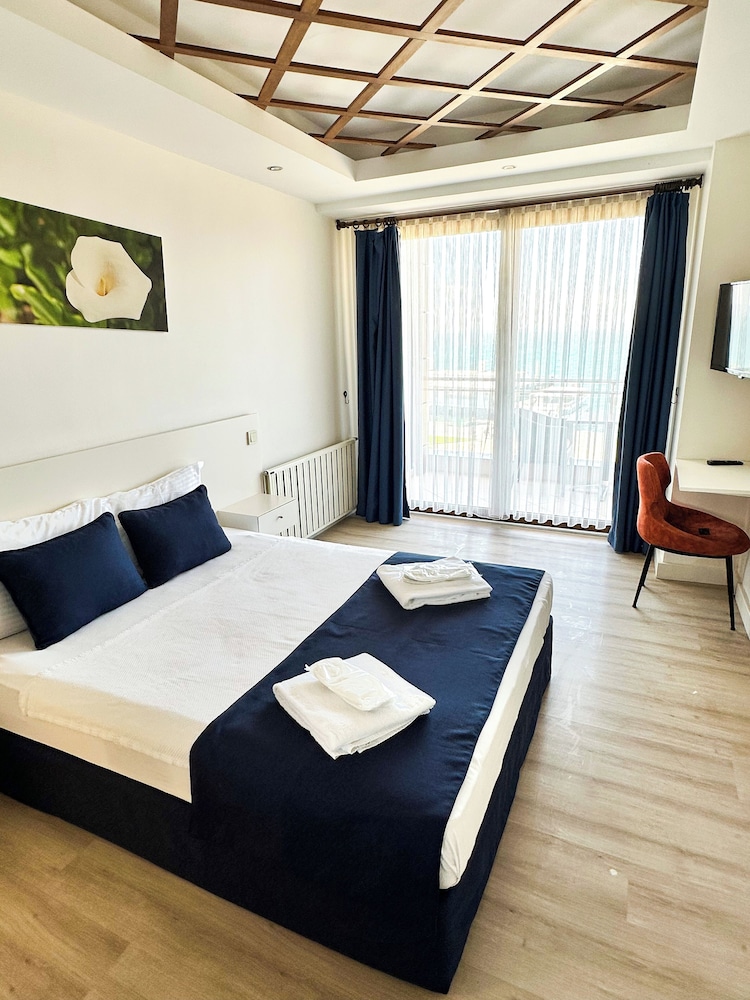 Buyukada Comfort 17