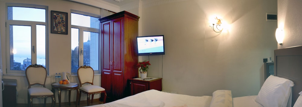Ada Istanbul 15