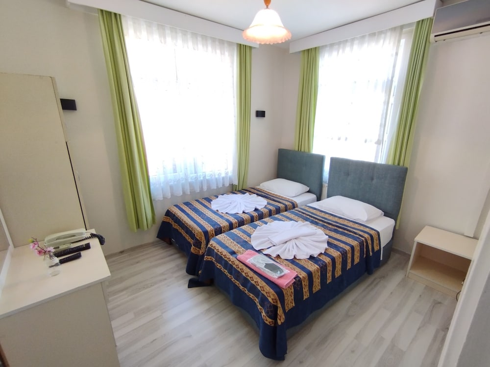 Anadolu Hotel 12