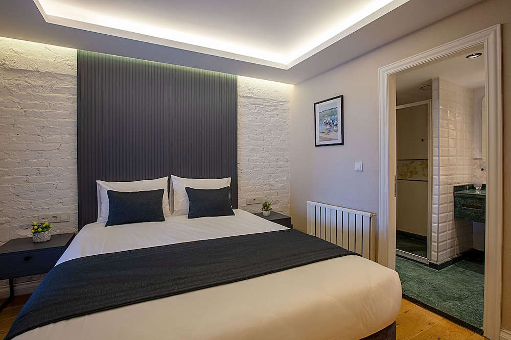 Moss Suites Residence 19