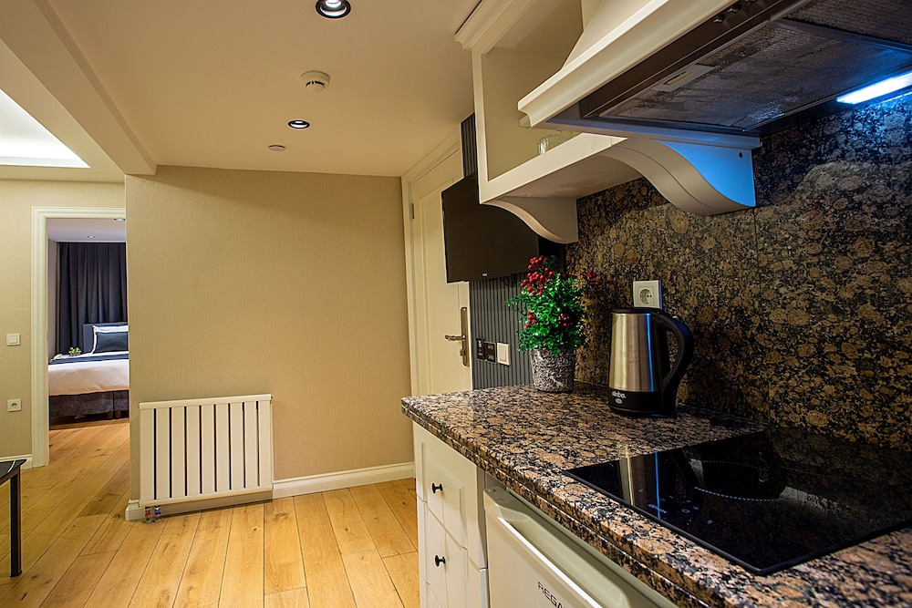 Moss Suites Residence 14
