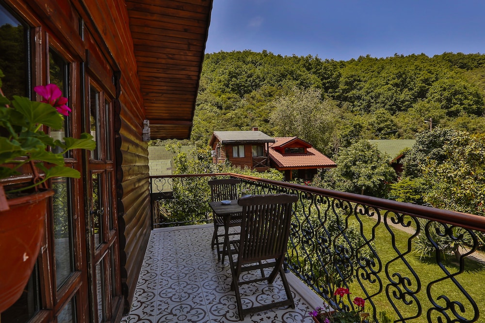 Tranquilla River Lodge 5