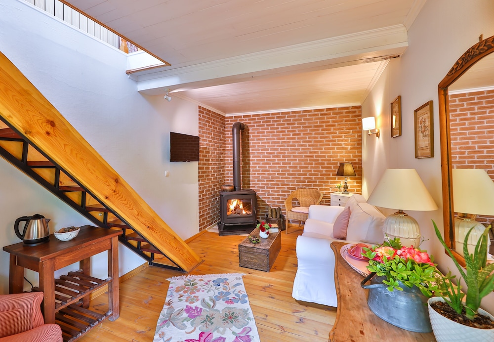 Tranquilla River Lodge 4