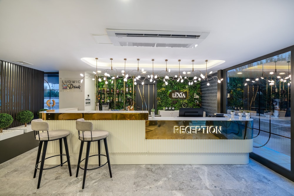 Lexia Hotels 5