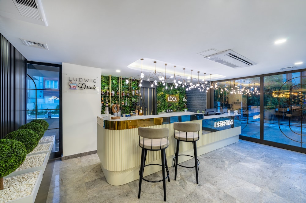 Lexia Hotels 4