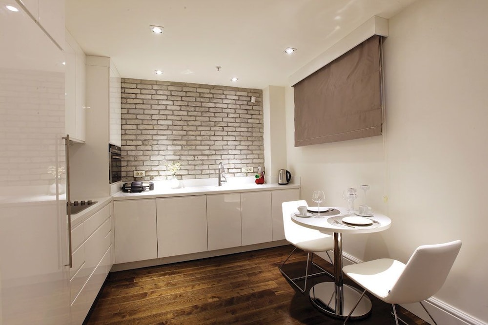 Pera Residence 10