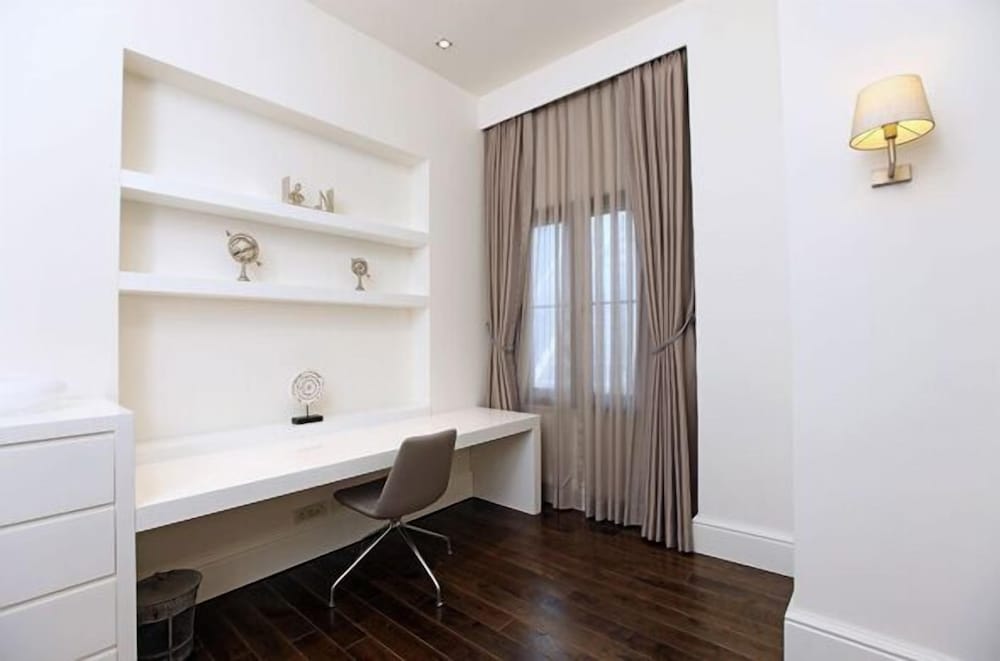 Pera Residence 12