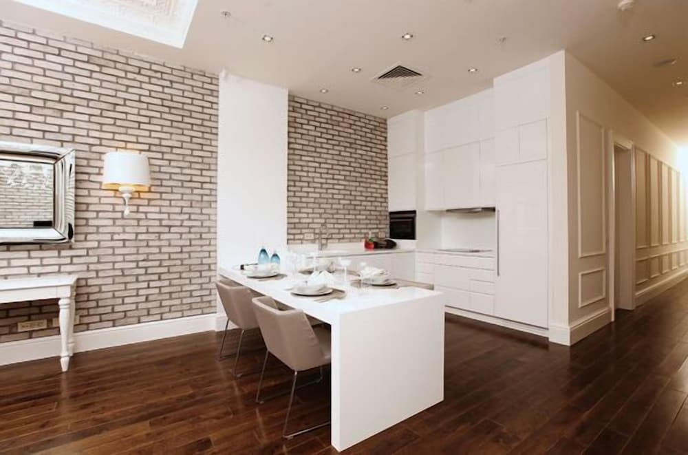 Pera Residence 13