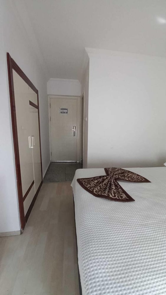 Atalla 12