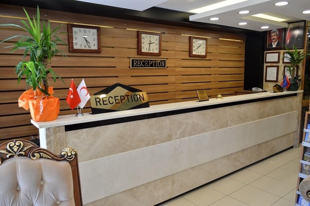 Grand Gross Hotel 4
