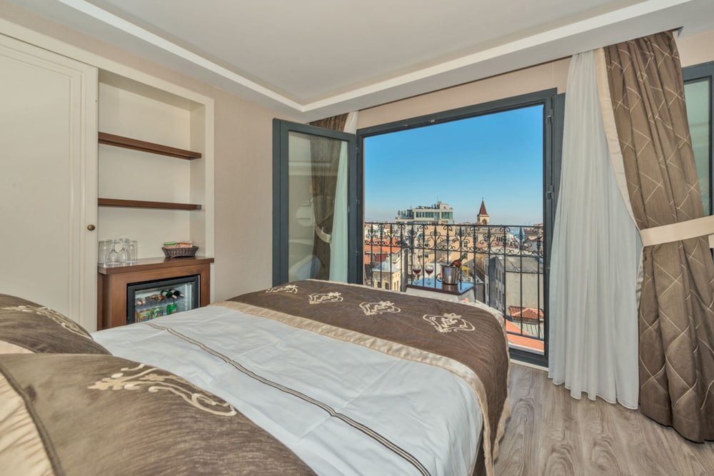 Hotel The Pera Hill 16