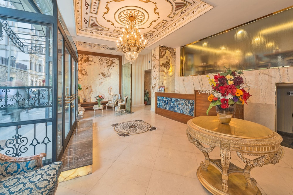 Hotel The Pera Hill 9