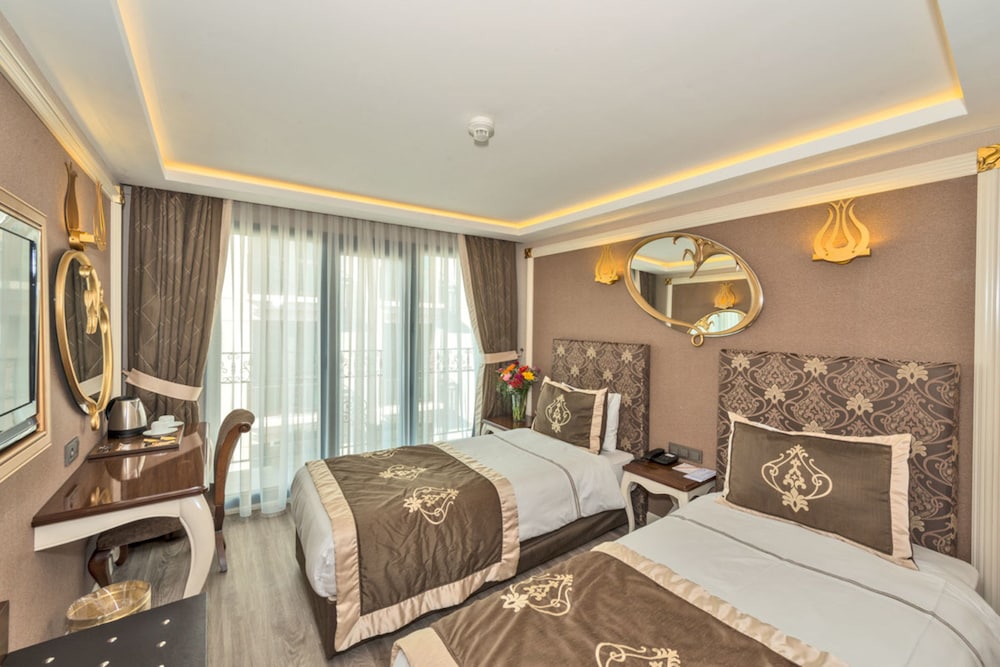 Hotel The Pera Hill 23