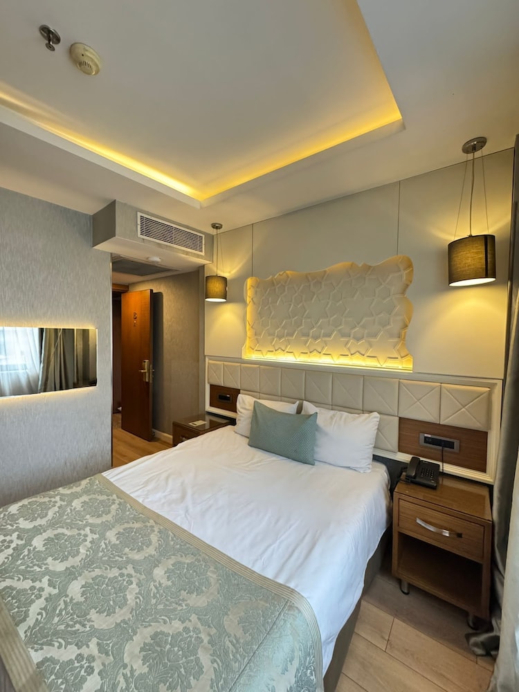 Style Star Hotel 7