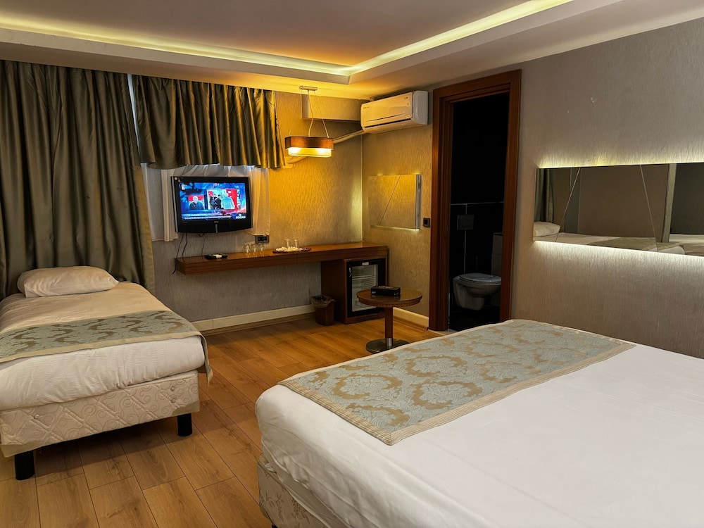 Style Star Hotel 24