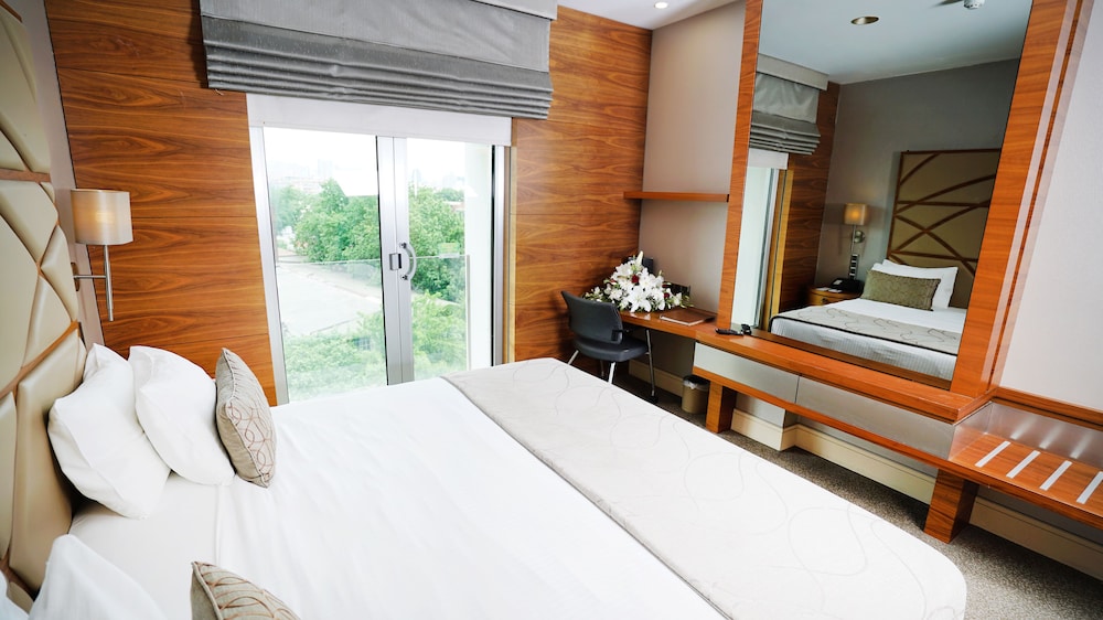 Cevahir Hotel Istanbul Asia 20