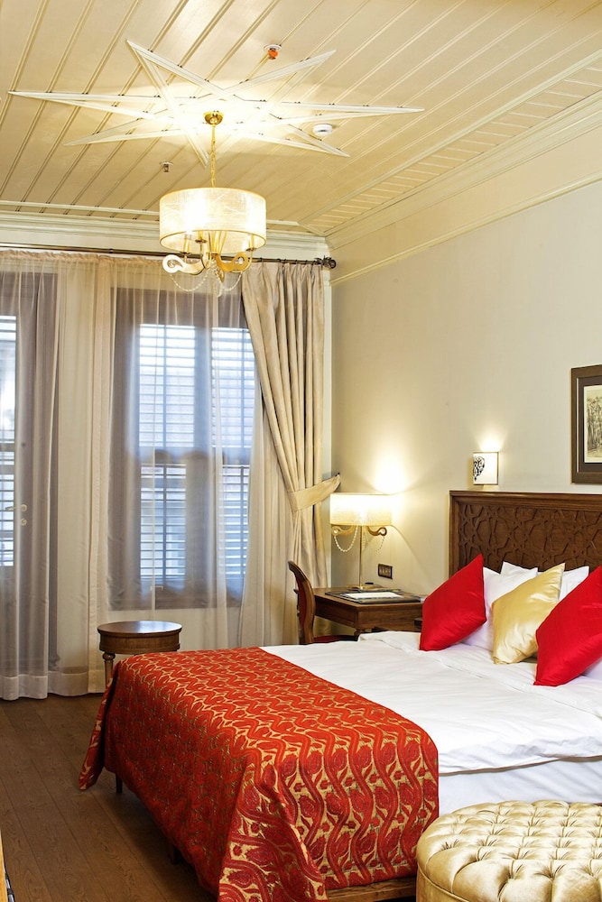Celine Hotel 7