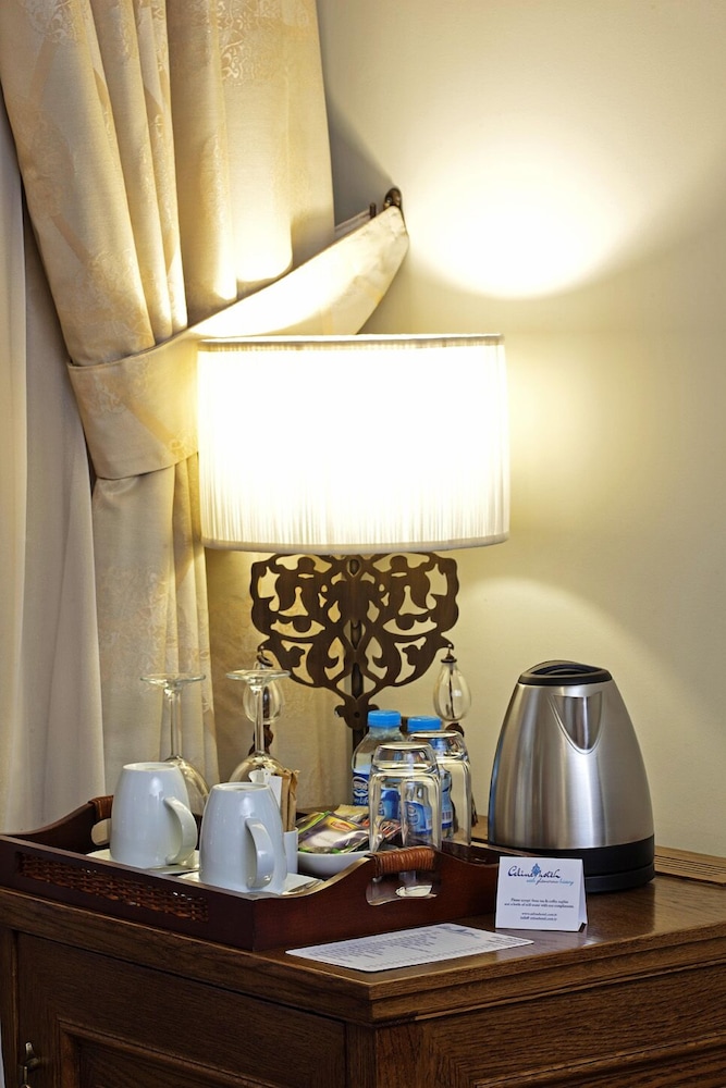 Celine Hotel 19