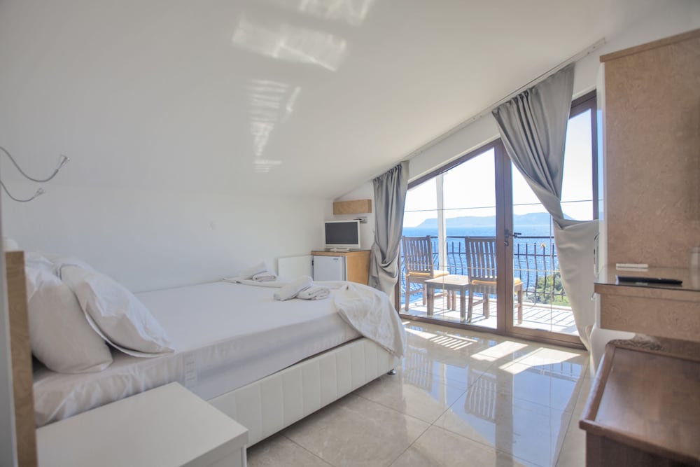 Maki 2 Hotel 18