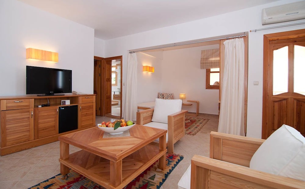 Lycia Butik Hotel 11