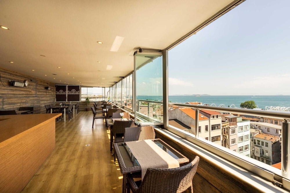 Sayeban Hotel 22