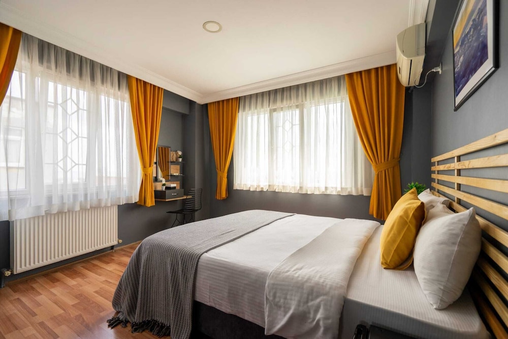 Sayeban Hotel 4
