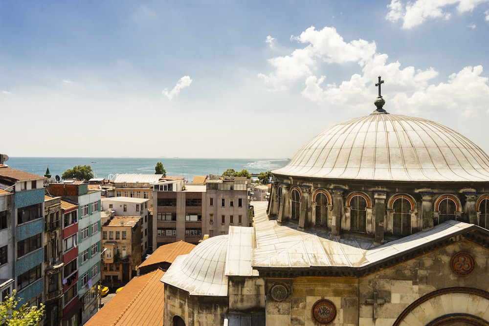 Sayeban Hotel 7