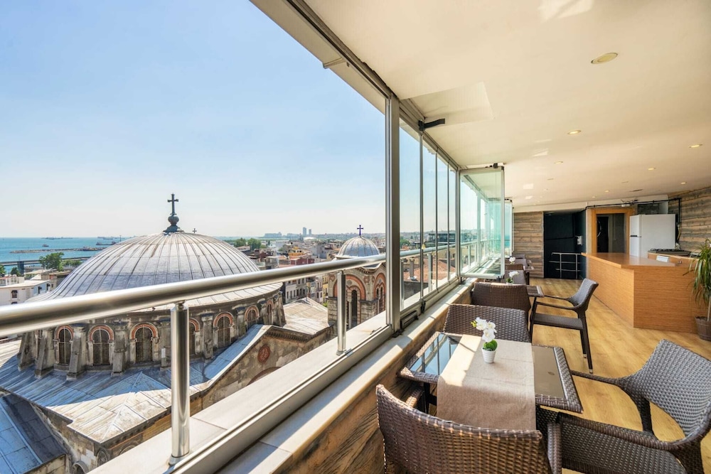 Sayeban Hotel 16