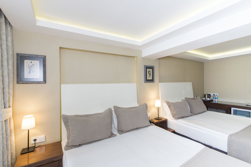 Aston Residence 20