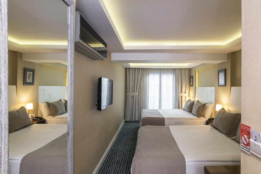 Aston Residence 24
