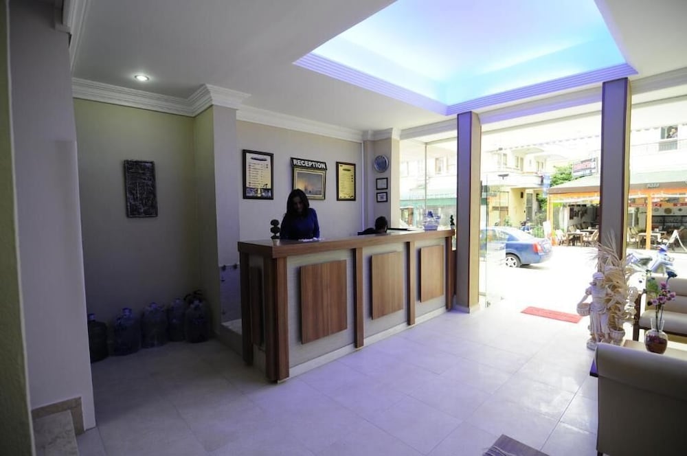 Le Moral Apart Hotel 2