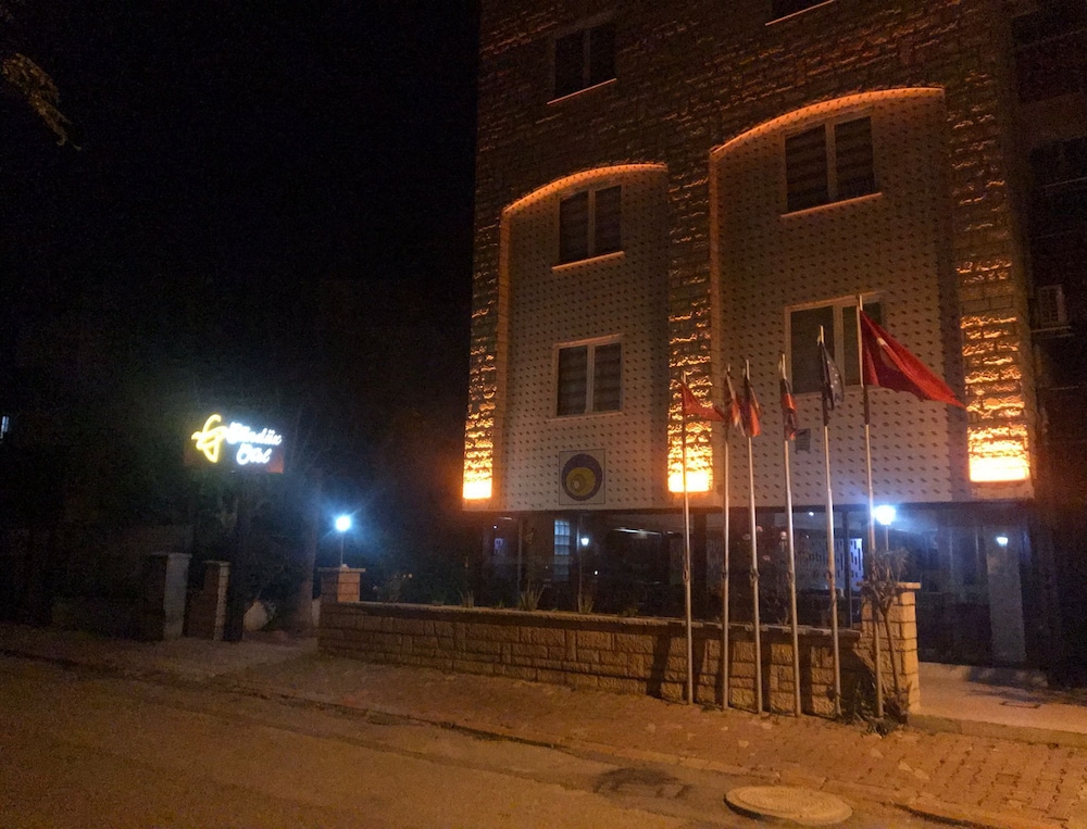 Gündüz Hotel 21