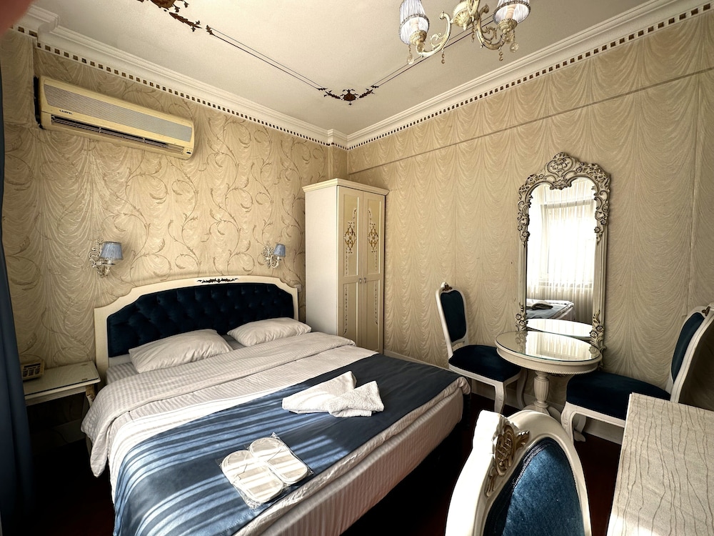 Alyon Hotel Taksim 18