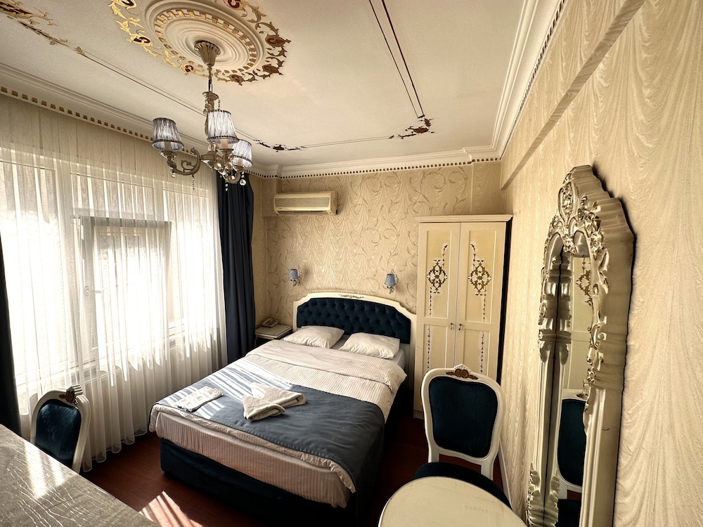 Alyon Hotel Taksim 19