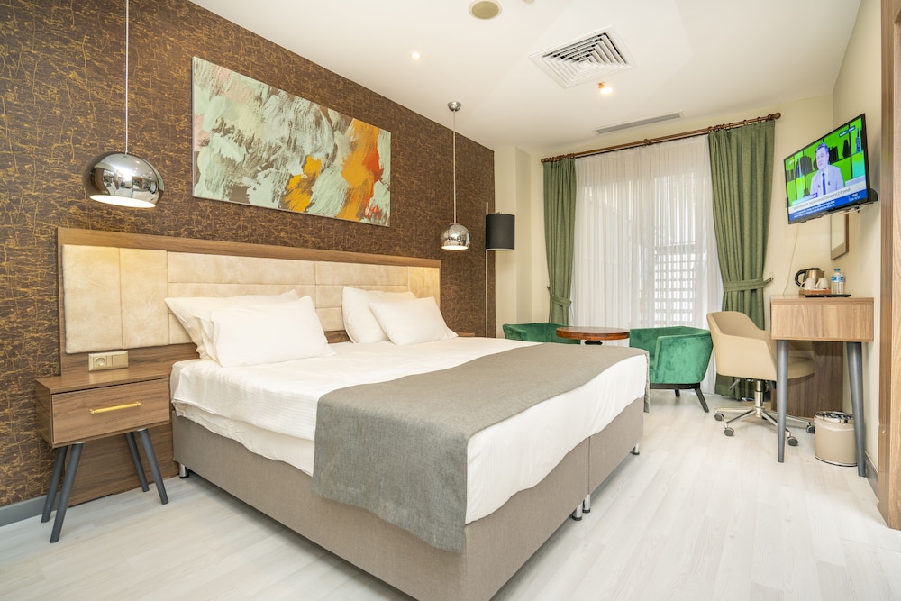The Gate 30 Suites 13