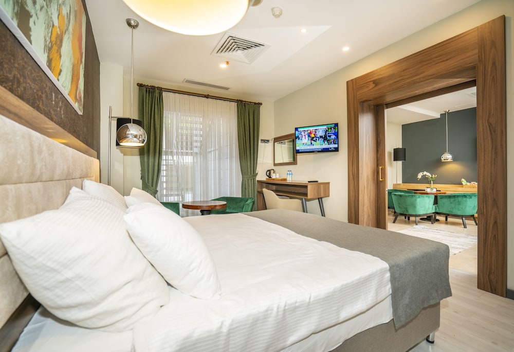 The Gate 30 Suites 17