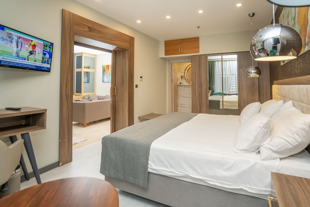 The Gate 30 Suites 15