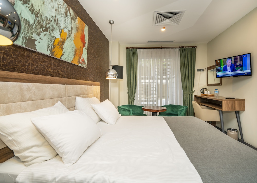 The Gate 30 Suites 18
