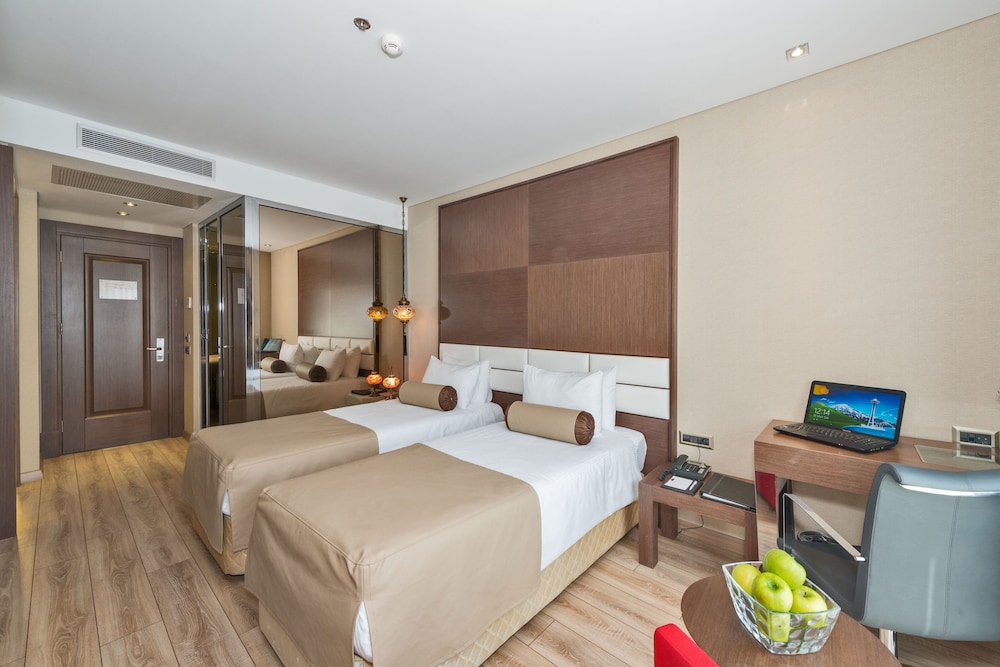 Istanbul Dora Hotel 12