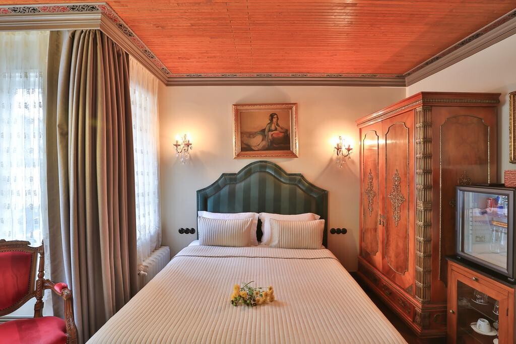 Faik Pasha Hotel 5