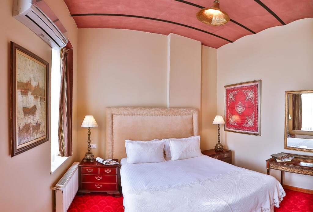Faik Pasha Hotel 14