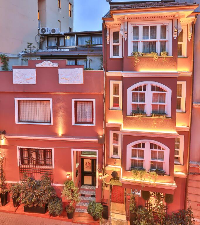 Faik Pasha Hotel 8