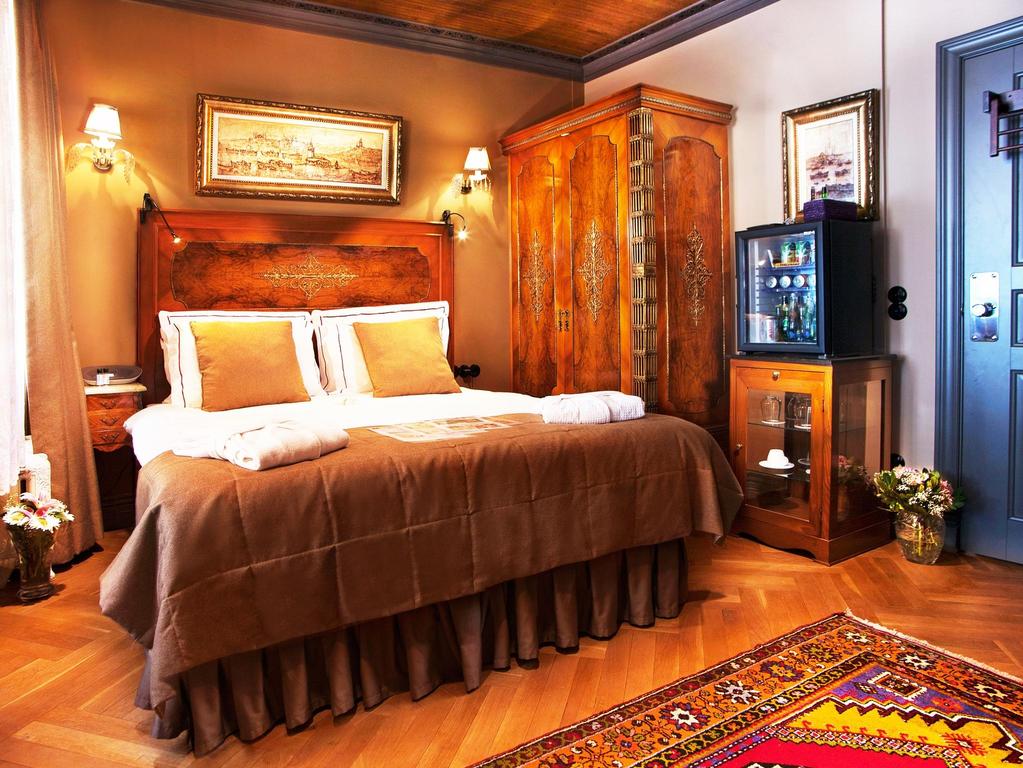 Faik Pasha Hotel 11