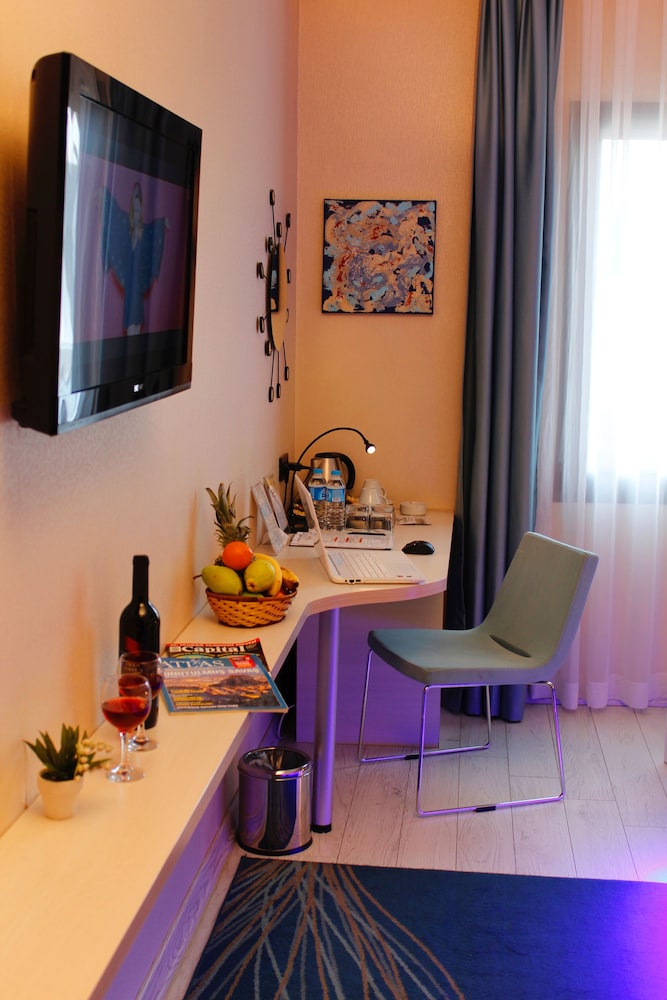 Tempo Hotel 4 Levent 14
