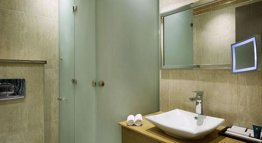Wyndham Doha West Bay 20