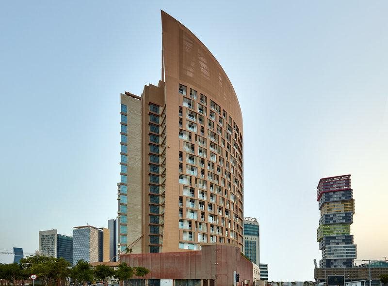 Staybridge Suites Doha Lusail 3