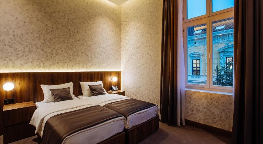 Maison Royale 10