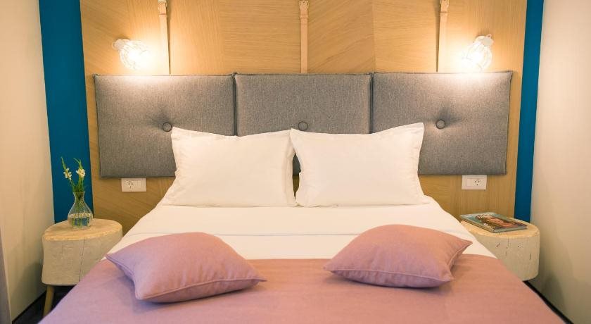 City Nest Modern & Cozy Suites 13