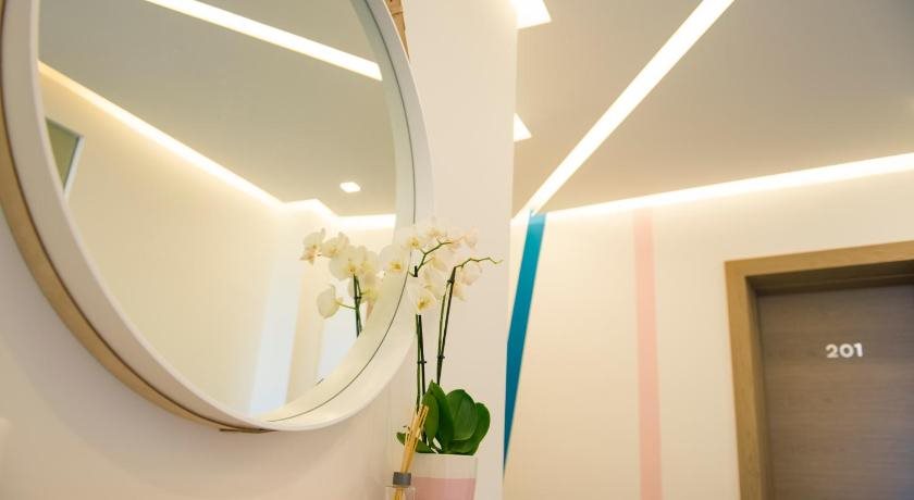 City Nest Modern & Cozy Suites 19