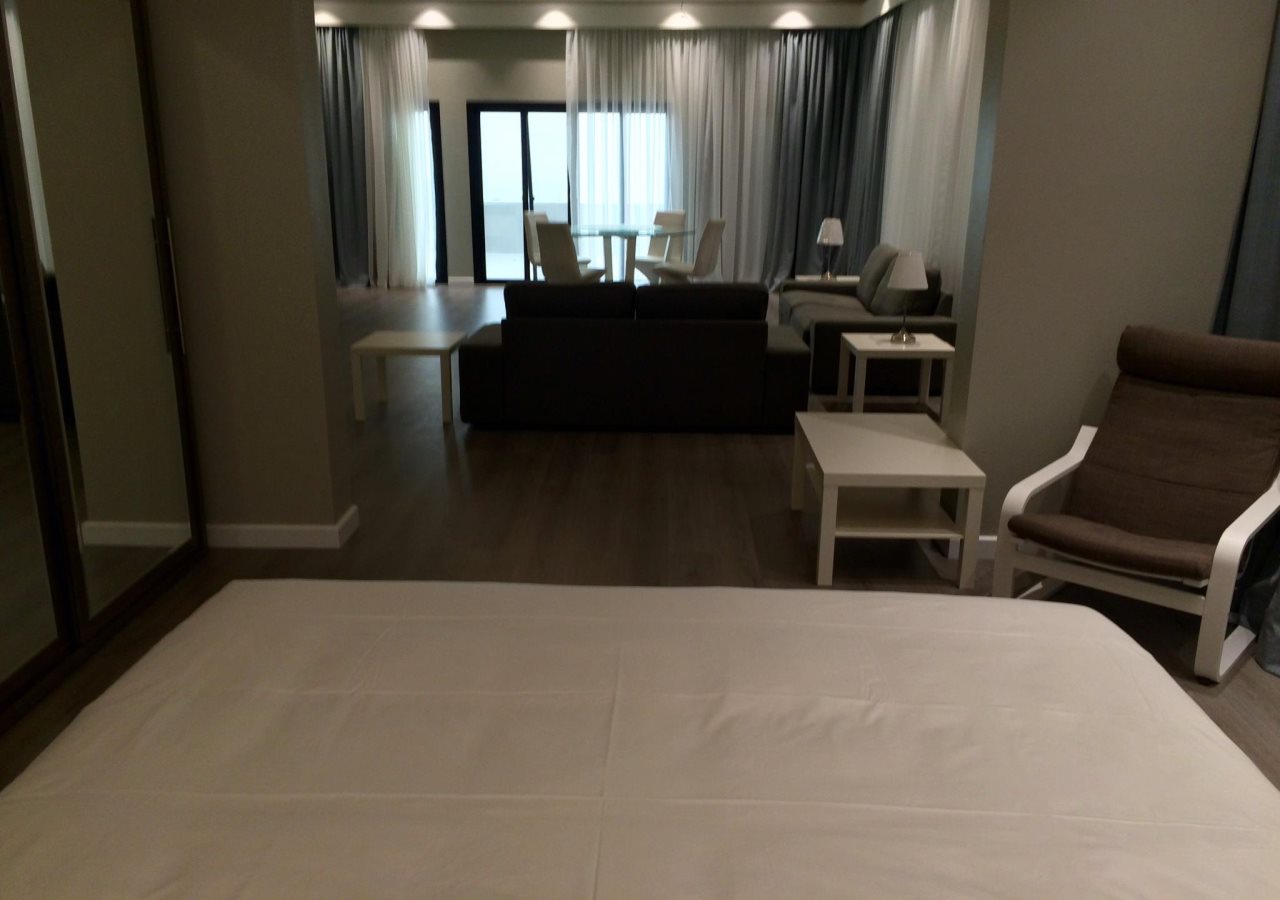 Loren Suites Corniche 6